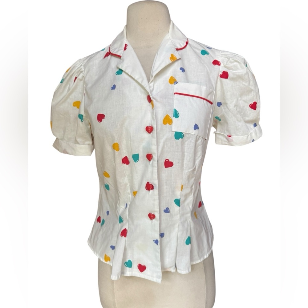 1980s does 50s Ms. Paquette California 100% Cotton Heart Pattern & Button Closur